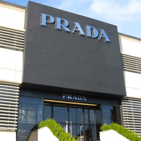 prada outlet toscane|Prada outlet.